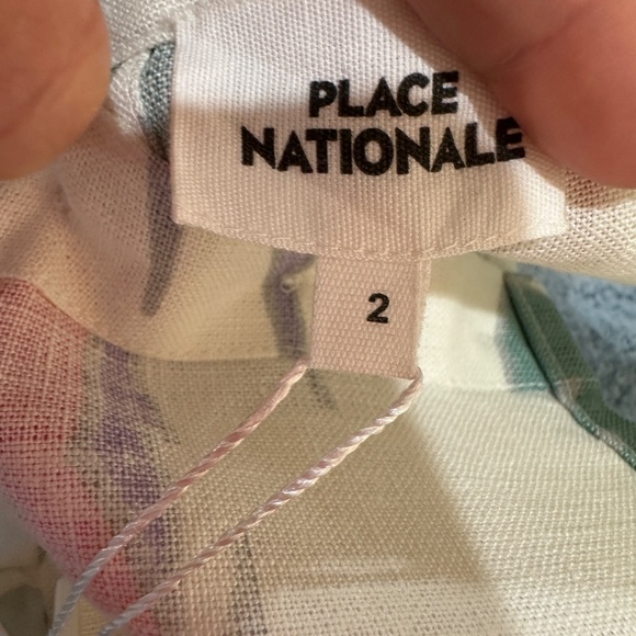 NWT Cropped Linen Top - Picture 9 of 9